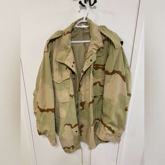 Army Coat - Picture 1 of 2